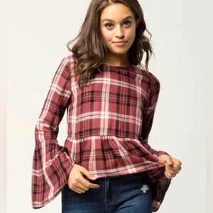 Sky and Sparrow Plaid Bellev Sleeve Top